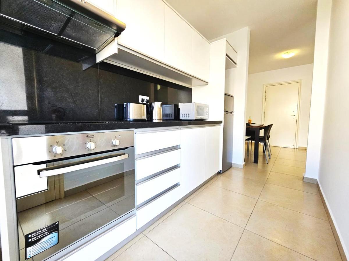 Elysia Park Apartments Paphos Kültér fotó