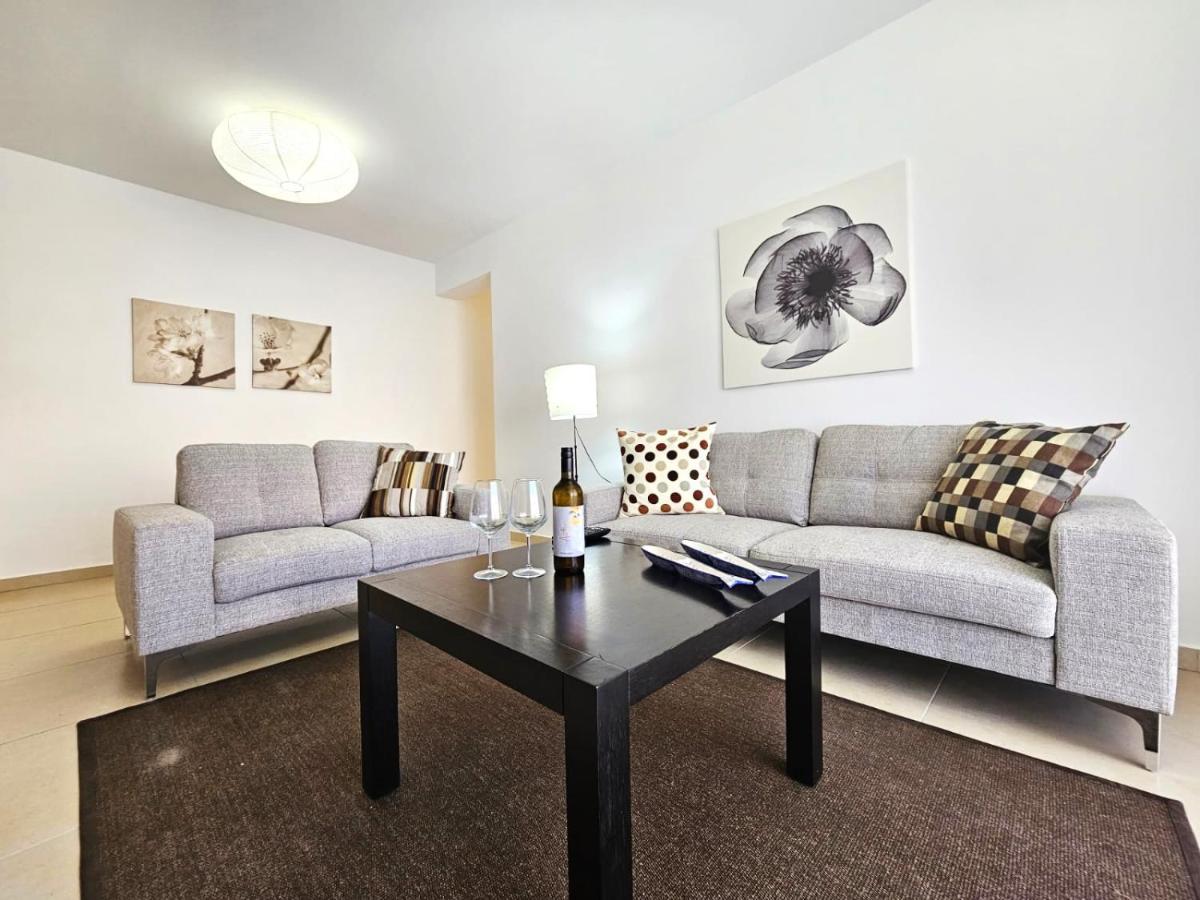 Elysia Park Apartments Paphos Kültér fotó