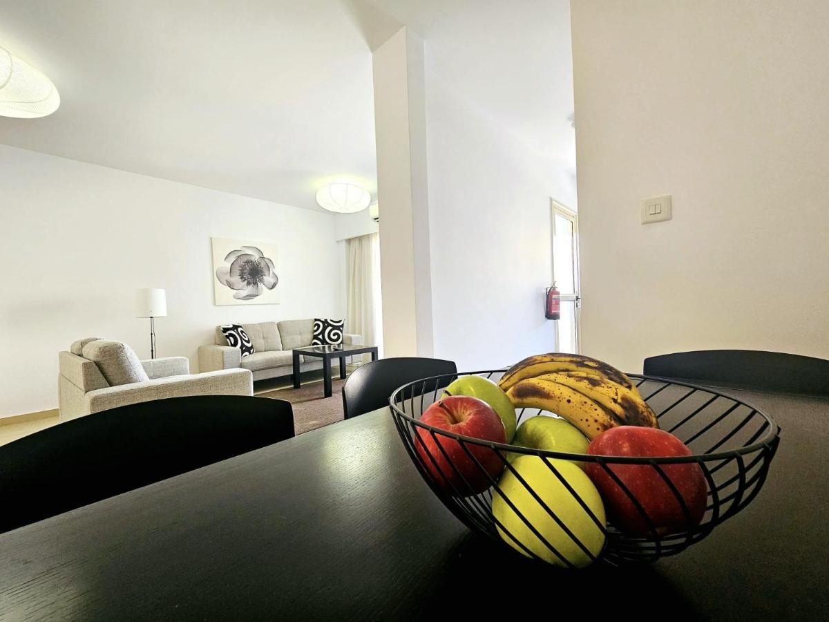 Elysia Park Apartments Paphos Kültér fotó