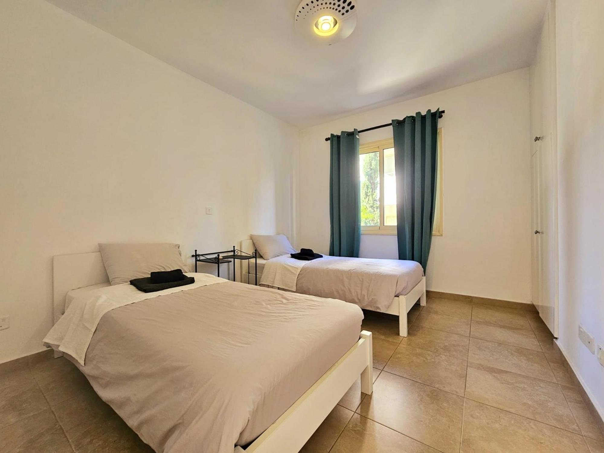 Elysia Park Apartments Paphos Kültér fotó