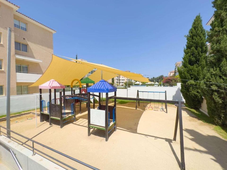 Elysia Park Apartments Paphos Kültér fotó