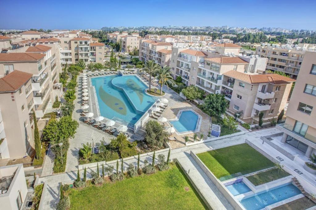 Elysia Park Apartments Paphos Kültér fotó